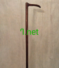 Cargar imagen en el visor de la galería, ߣ , ߣ.net, What is the difference between .com and .net when it comes to buying a domain name? Which one should be preferred, and why? If you own copper or fiber that’s used to feed distributed networks of computers, .net would be preferred. If you’re a for-profit enterprise, .com would be better. 1letter .com, .net