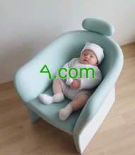 Load image into Gallery viewer, ࠓ , ࠓ.com, Preț simplu, Suplimente incluse, Viteză, Securitate, Asistență, .com și .net, Calitatea se întâlnește cu fiabilitatea, Instrumente profesionale, DNS dinamic, Înregistrări sintetice, Configurare TTL, Până la 100 de subdomenii, Până la 100 de adrese de e-mail alias, Una -Faceți clic pe DNSSEC, Privacy Protection și multe altele pe 2-5.org